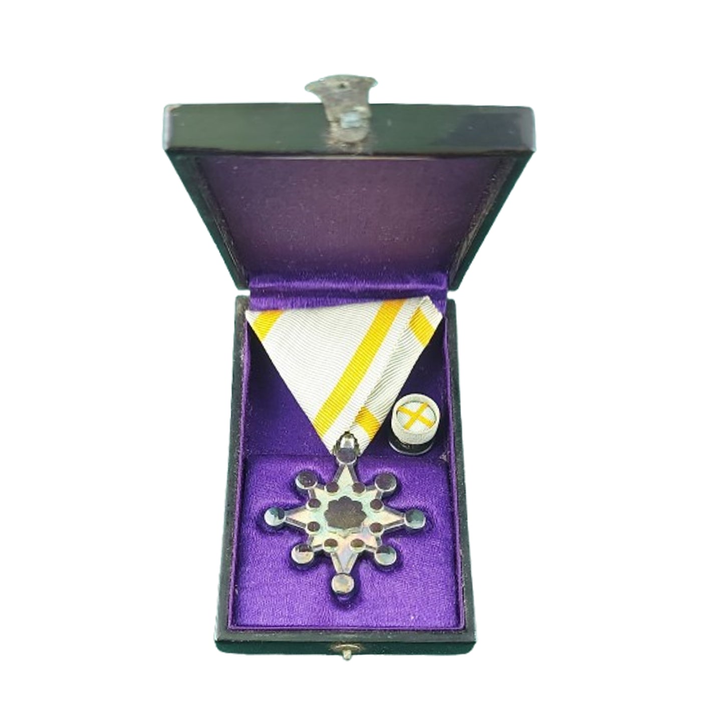 WW2 Japanese Cased Order Of The Scared Treasure