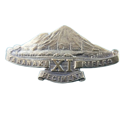 WW2New Zealand 11th Taranaki Rifles Regiment Cap Badge