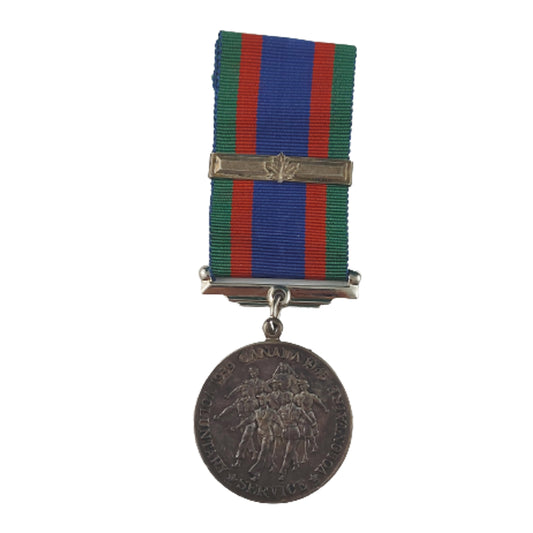 WW2 CVSM Canadian Volunteer Service Medal With Overseas Bar