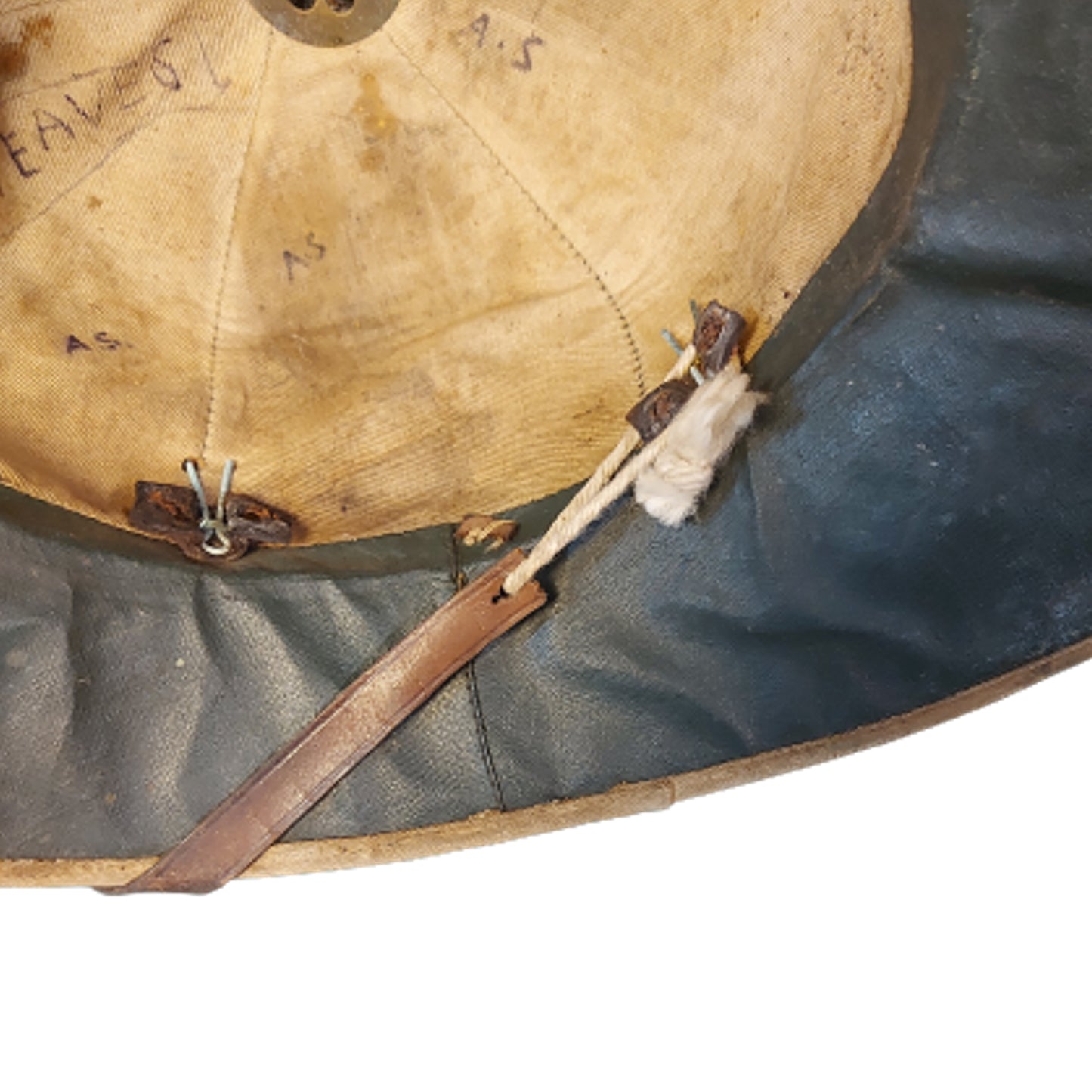 WW1 Canadian Named Siege Park Marked Pith Helmet