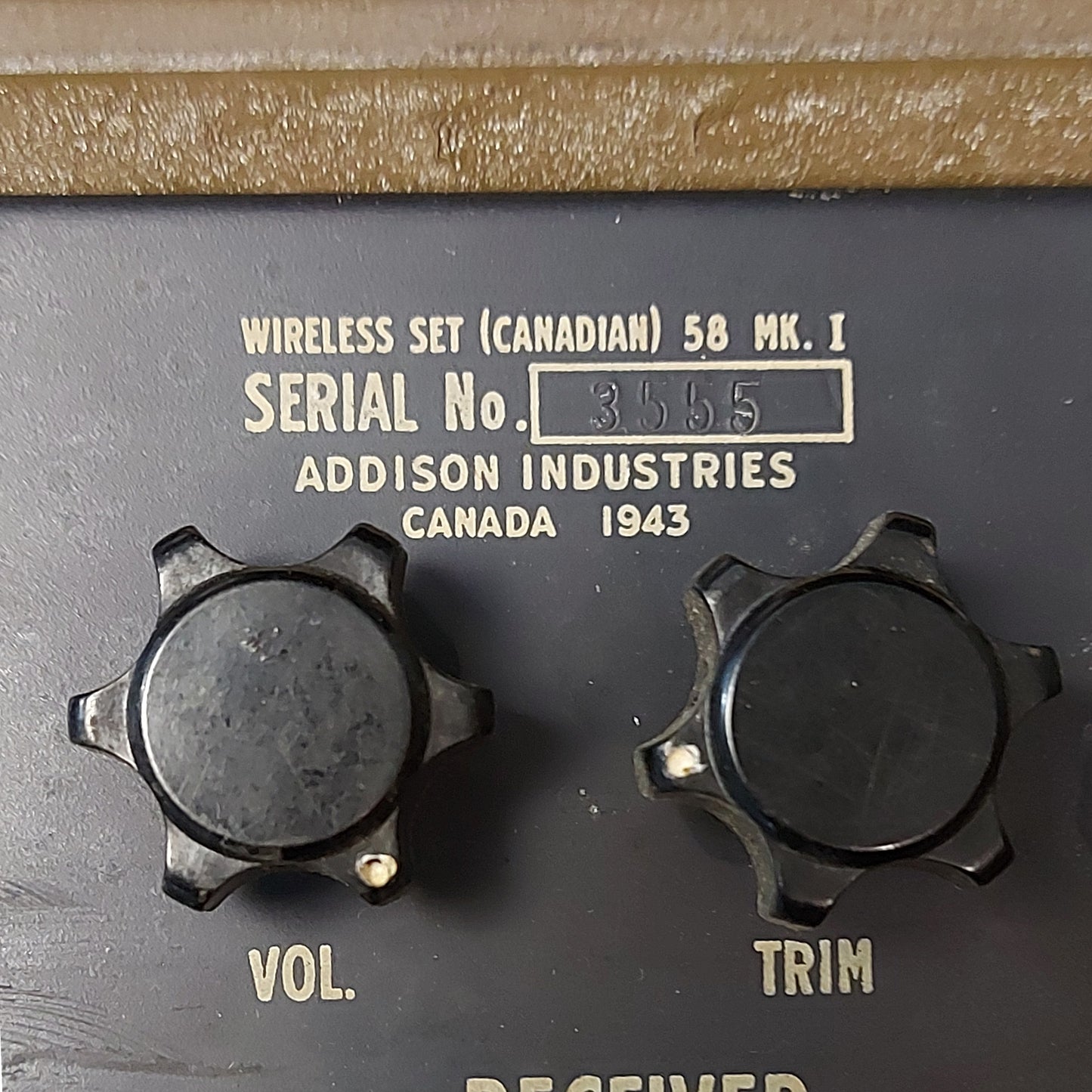 WW2 Canadian Army Number 58 Wireless Radio Set With Antenna 1943
