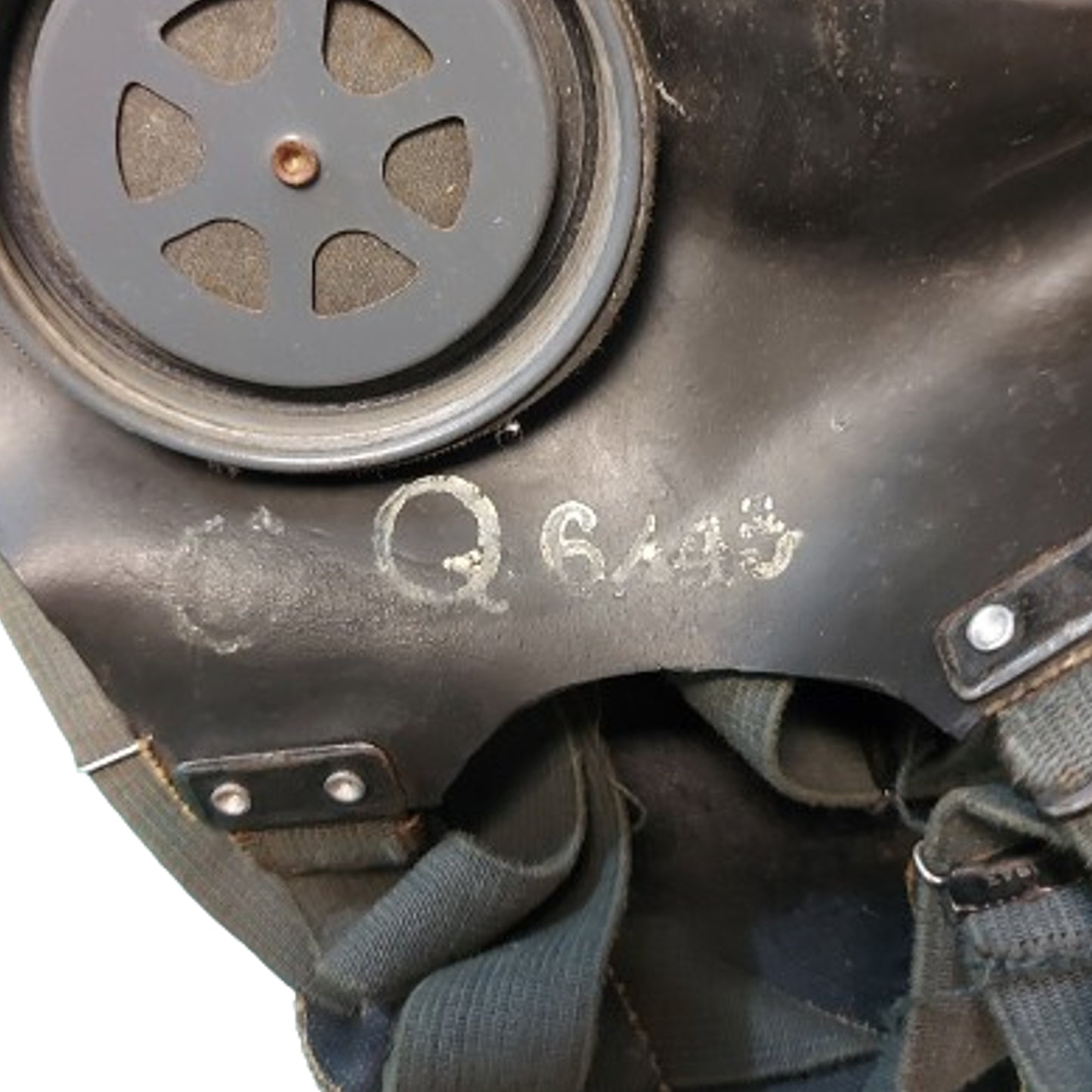 WW2 Canadian Named Mk.II Light Anti-Gas Respirator In Carrier 1943