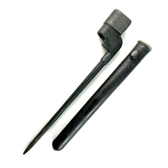 WW2 SMLE Number 4 Mk.II Bayonet In Victory Scabbard