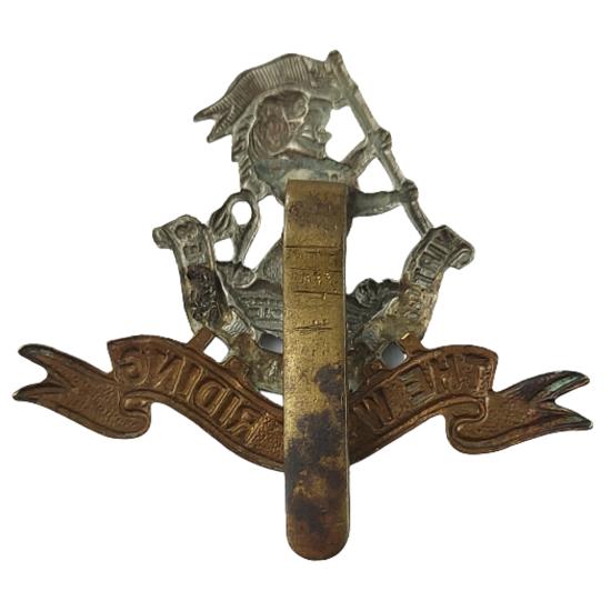 WW2 British West Riding Regiment Cap Badge