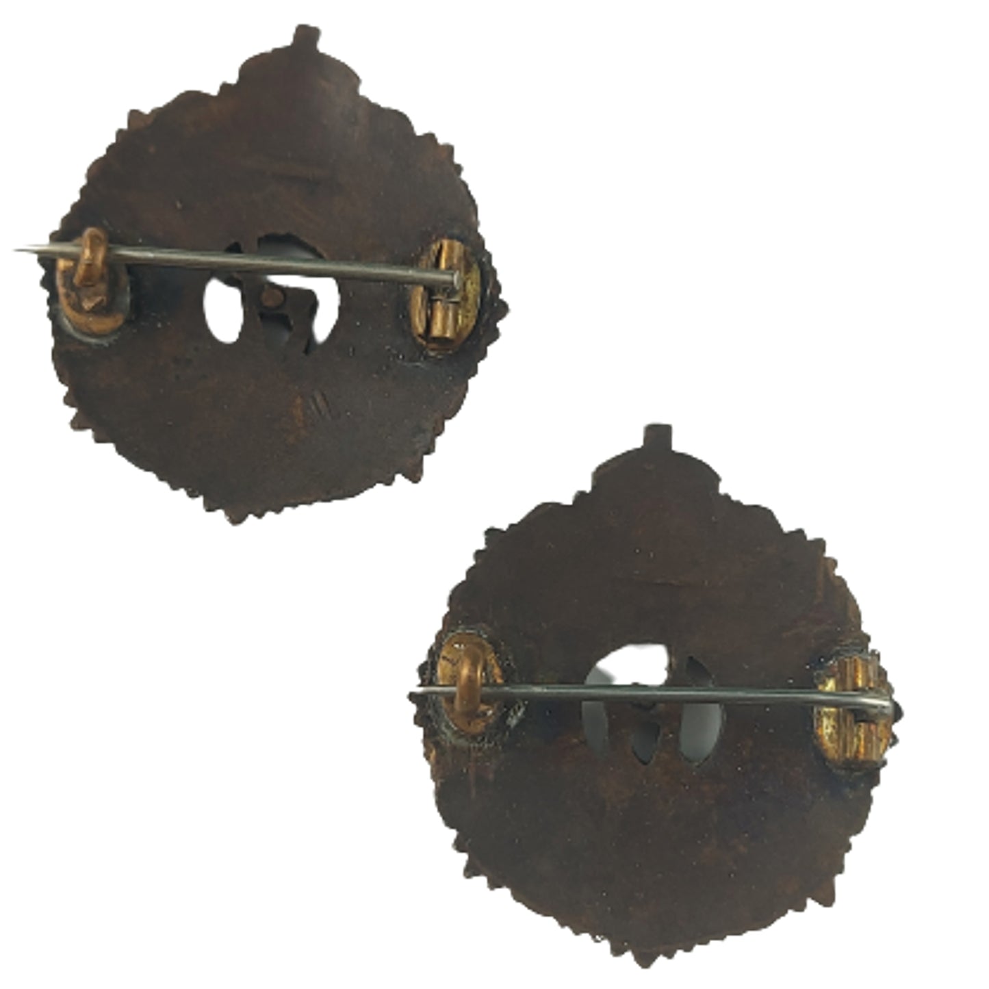 WW2 Canadian South Saskatchewan Regiment Officer's Collar Badge Pair