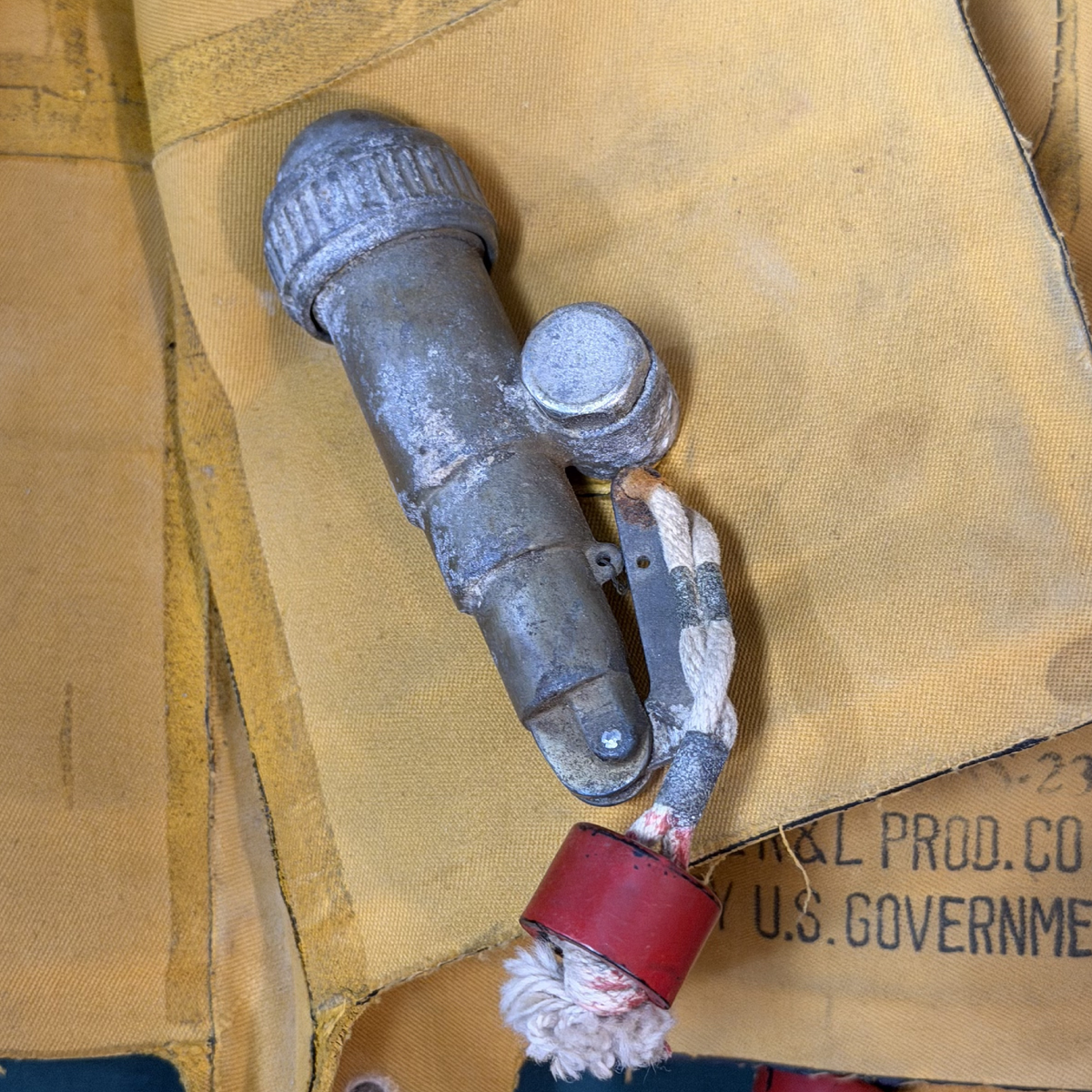 WW2 United States Army air Force USAAF Mae West Pneumatic Life Vest 1945