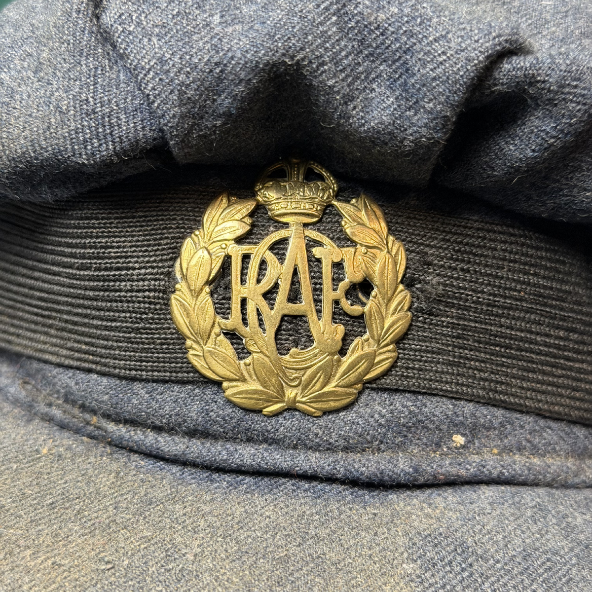 WW2 Canadian RCAF WD Women's Division Visor Hat With Badge 1942