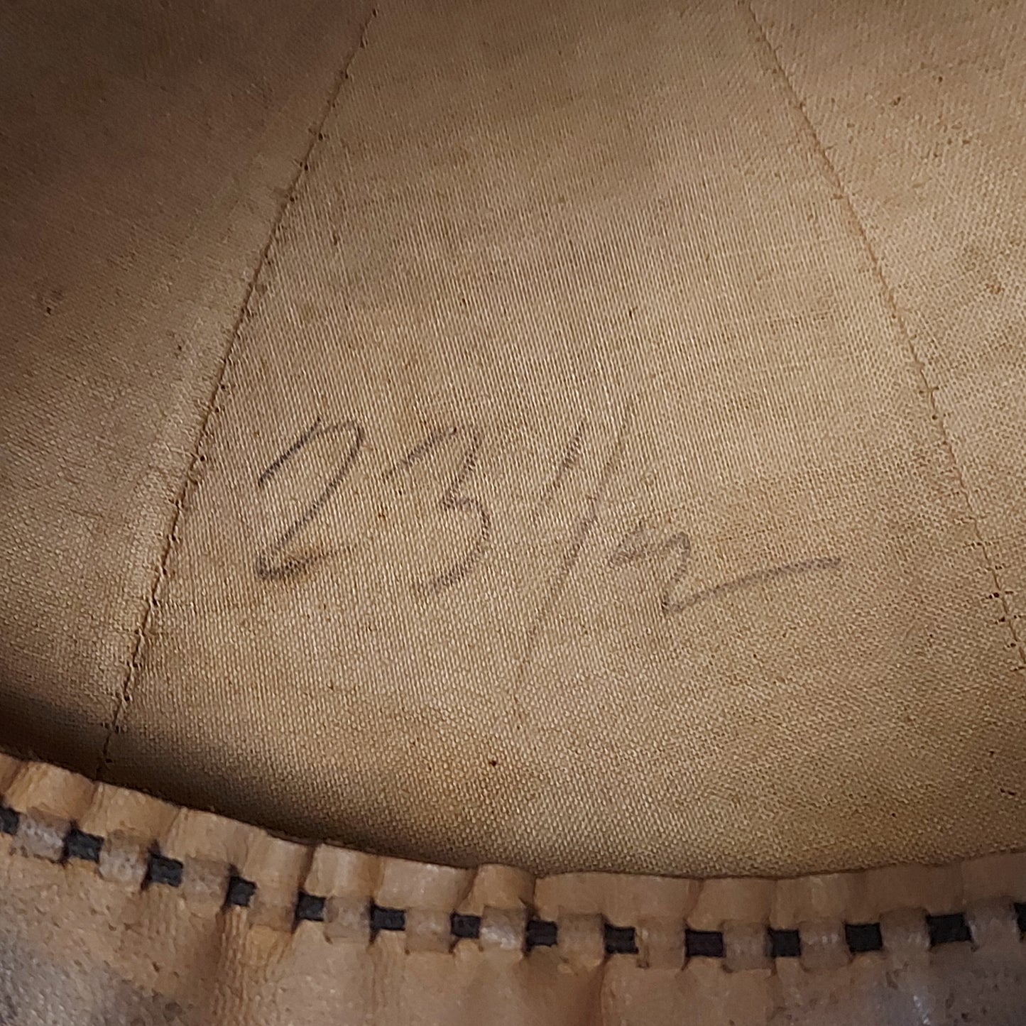 WW2 Canadian RCA Royal Canadian Artilley Wolseley Pith Helmet