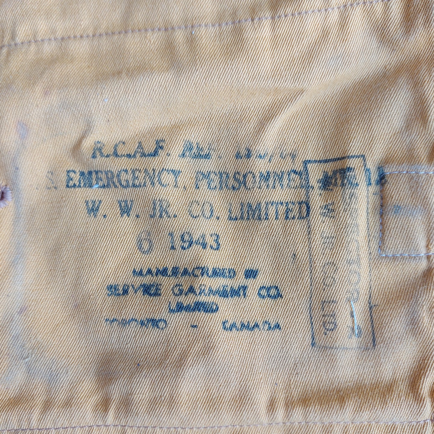 WW2 Canadian RCAF Emergency Personnel Life Preserver Vest 1943