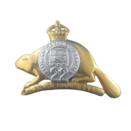 WW2 Canadian R22R Royal 22nd Regiment Cap Badge