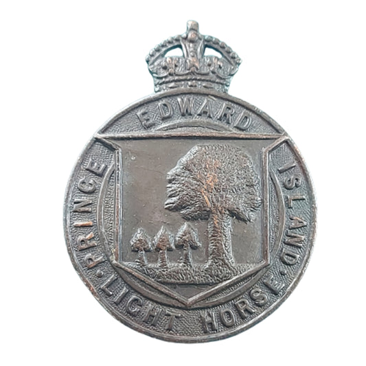 WW2 Canadian Prince Edward Island Light Horse Cap Badge