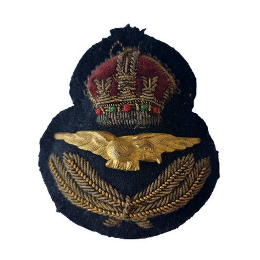 WW2 RCAF Royal Canadian Air Force Officers Visor Cap Insignia