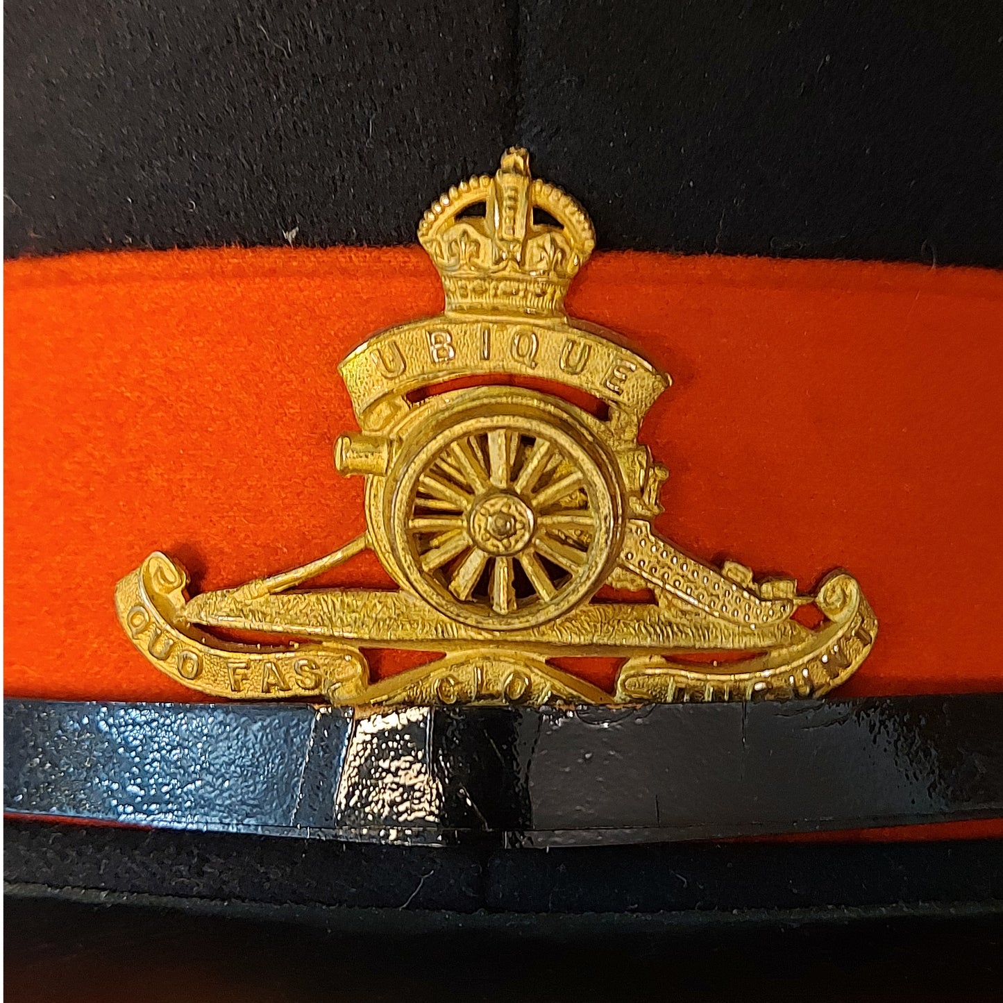 WW2 RCA Royal Canadian Artillery Officer's Visor Cap With Badge