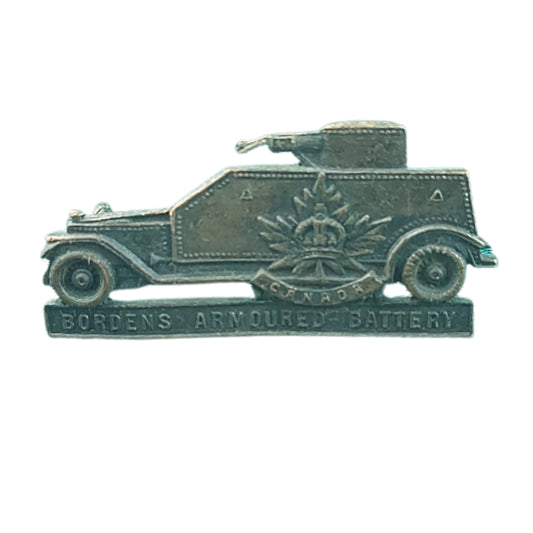 WW1 Canadian CEF Bordens Armoured Battery Collar Badge