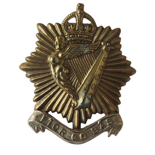 WW2 Irish Regiment Of Canada Cap Badge