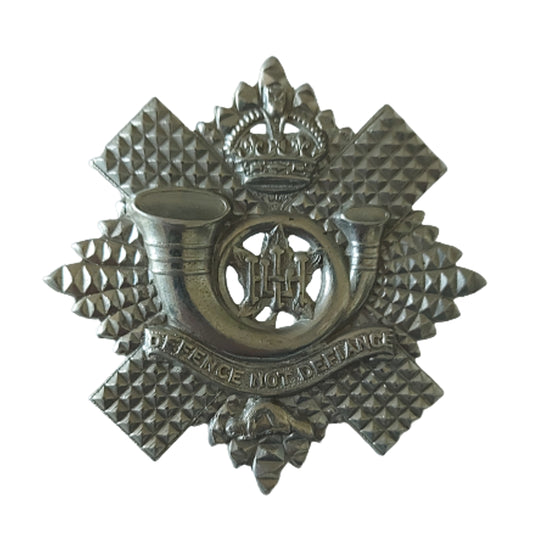 WW2 Canadian HLI Highland Light Infantry Cap Badge