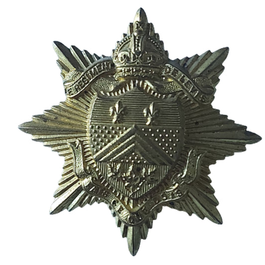 WW2 Canadian Regiment Du Levis Cap Badge