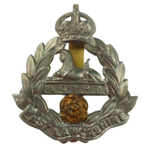 WW2 British East Lancashire Regiment Cap Badge