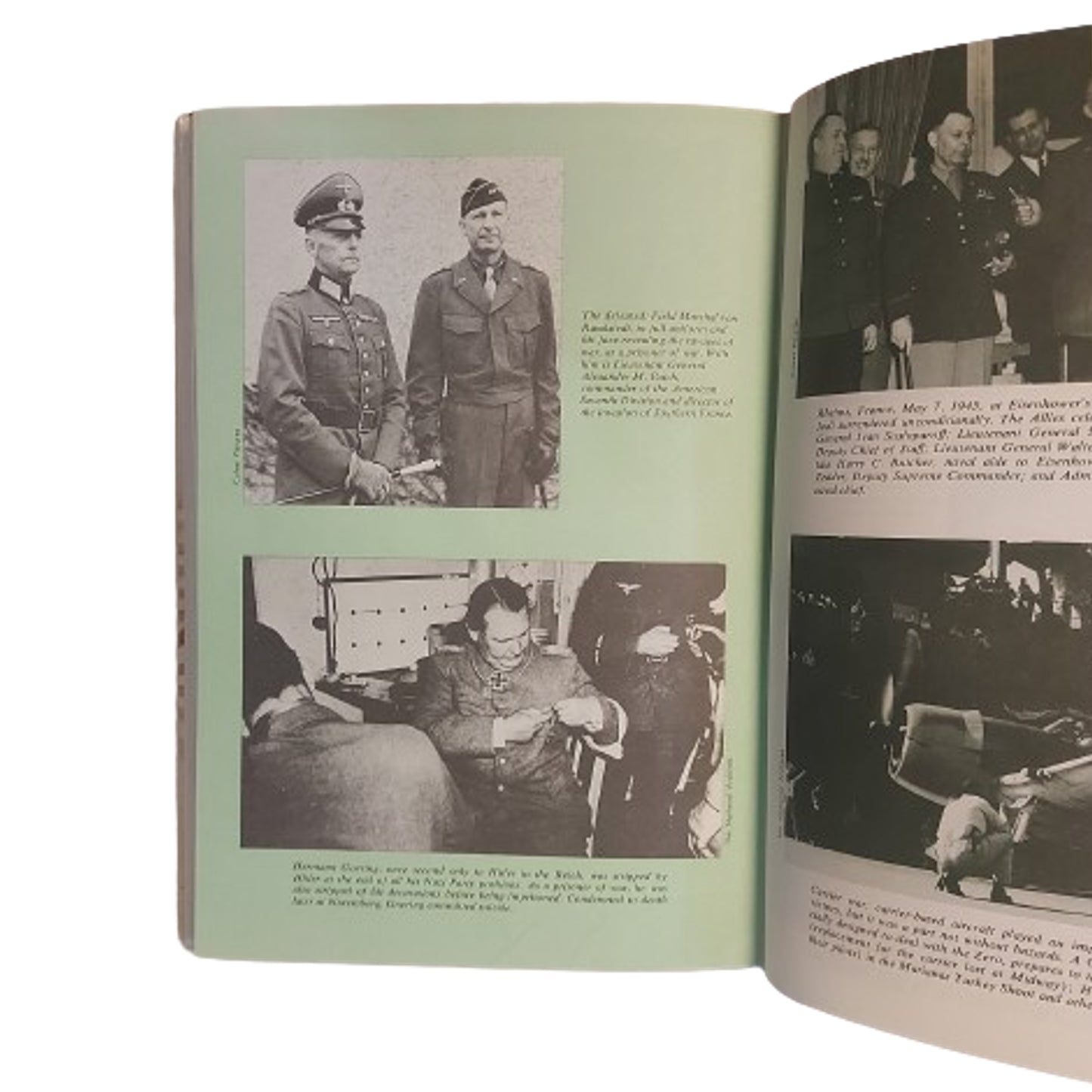 A Pictorial History Of The World War 2 Years Book