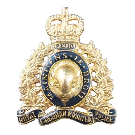 Post-WW2 Canadian RCMP Royal Canadian Mounted Police Cap Badge 1974 Issue