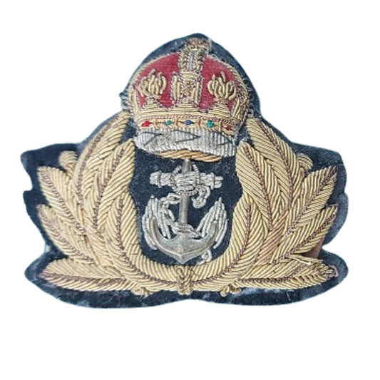 WW2 RCN Royal Canadian Navy Officers Visor Cap Badge (1)