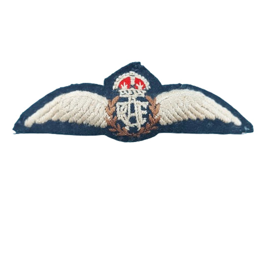 WW2 RCAF Royal Canadian Air Force Padded Pilots Wing