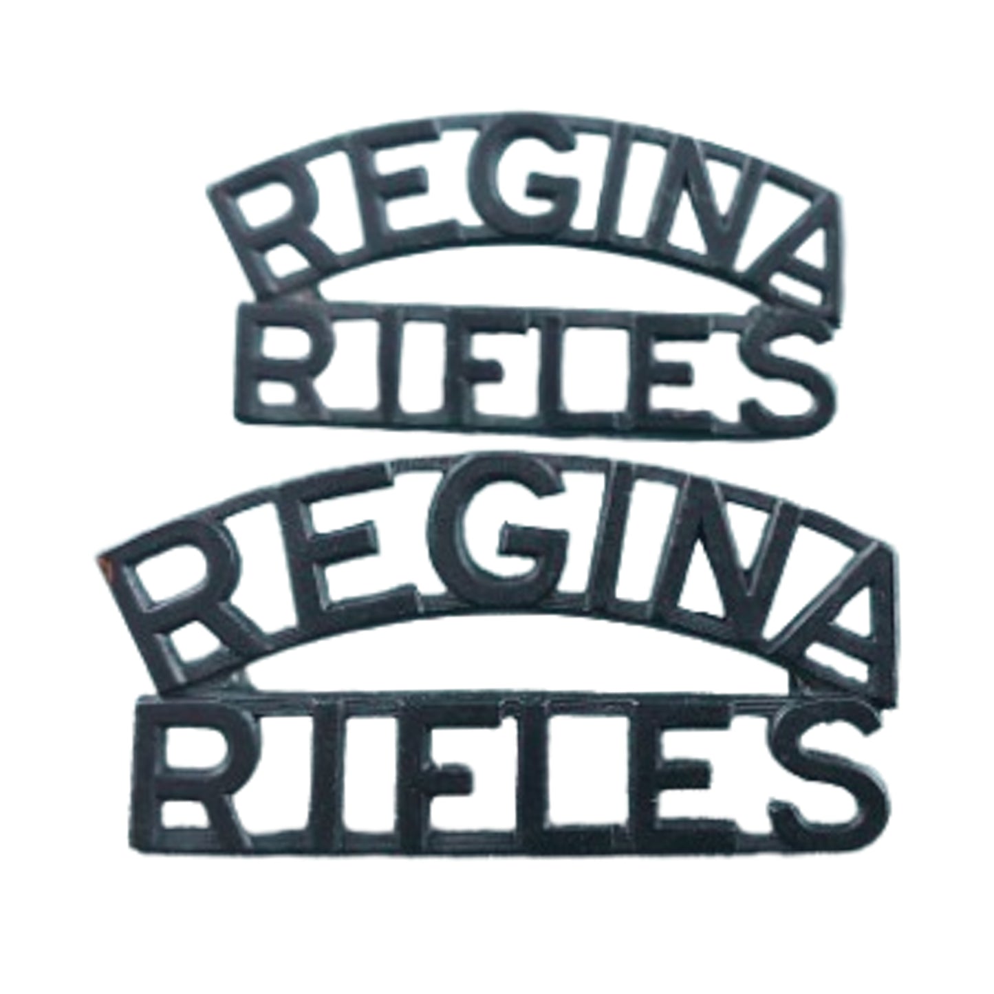 WW2 Canadian Regina Rifles Metal Shoulder Title Pair