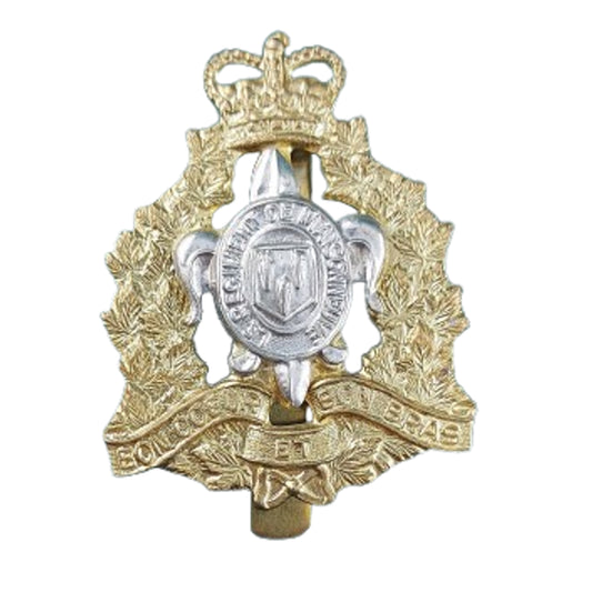 Post-WW Canadian Regiment De Maisonneuve Cap Badge