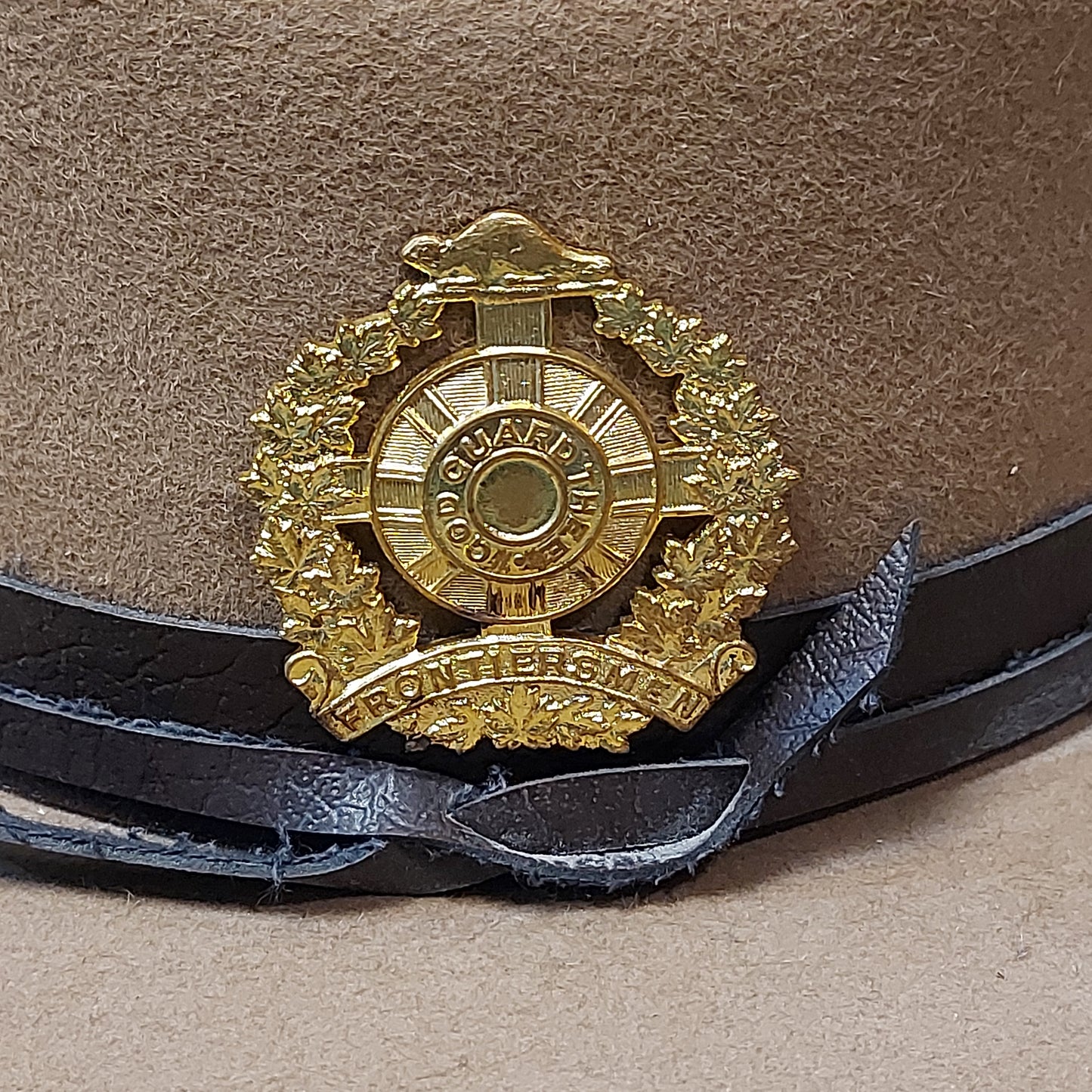 Canadian Legion Of Frontiersmen Stetson With Badge In Issue Box