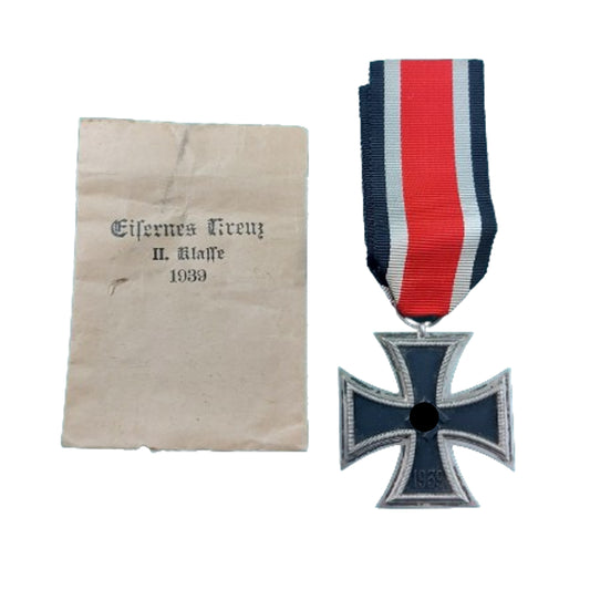 WW2 German EK2 Iron Cross 2nd Class In Issue Envelope -Maker Marked 27