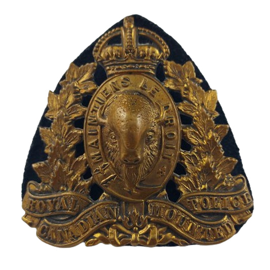 WW2 Era RCMP Royal Canadian Mounted Police Cap Badge -Gaunt Montreal