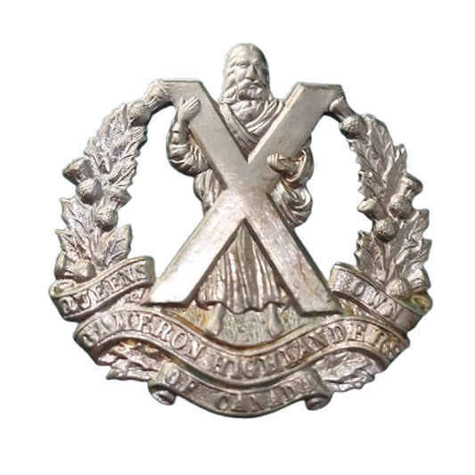 WW2 Canadian Queens Own Cameron Highlanders of Canada Cap Badge
