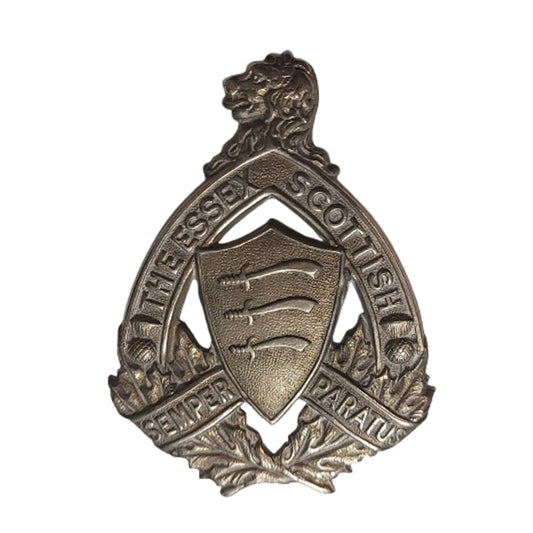 WW2 Canadian Essex Scottish Regiment Cap Badge Birks
