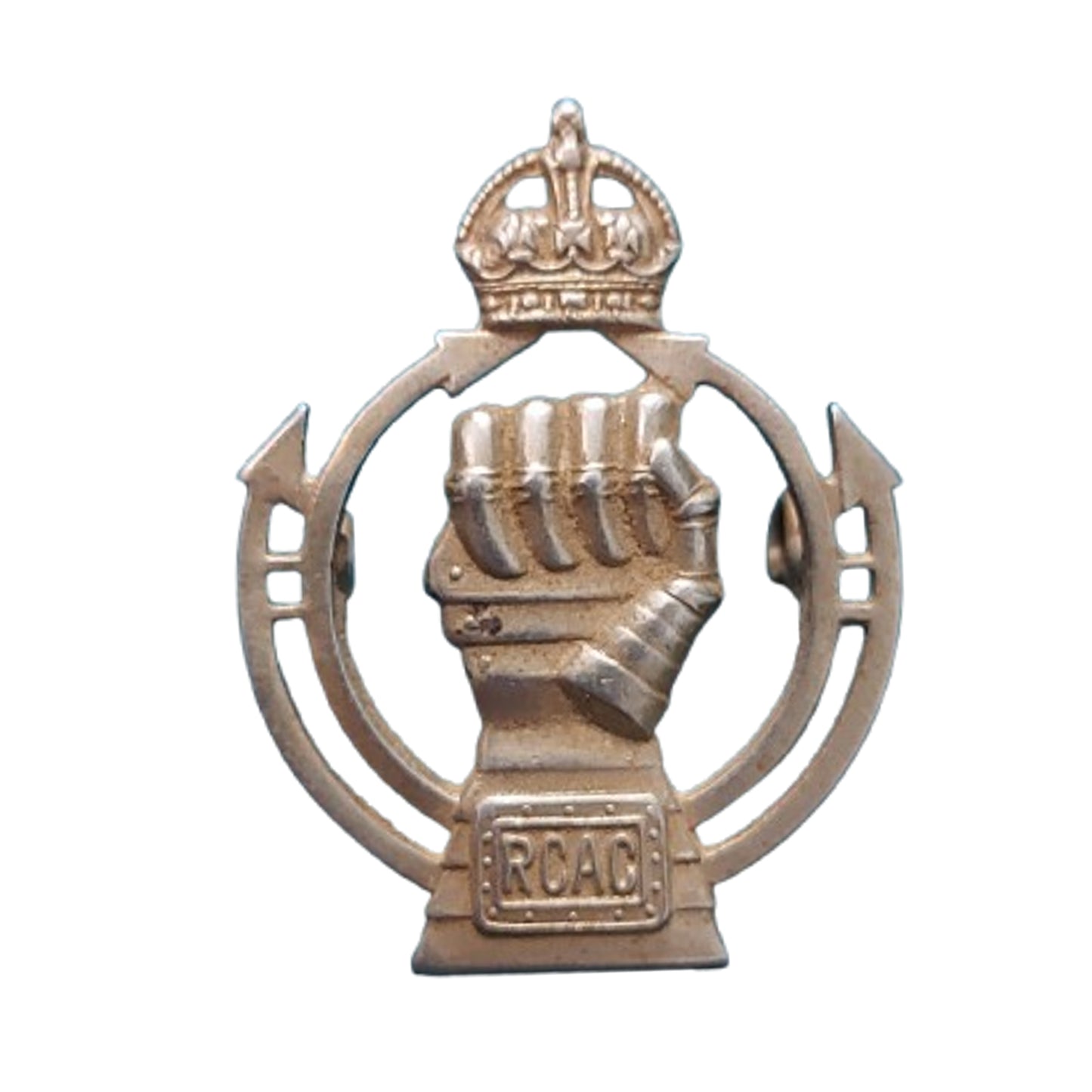 WW2 Canadian RCAC Royal Canadian Armoured Corps of Canada Cap Badge