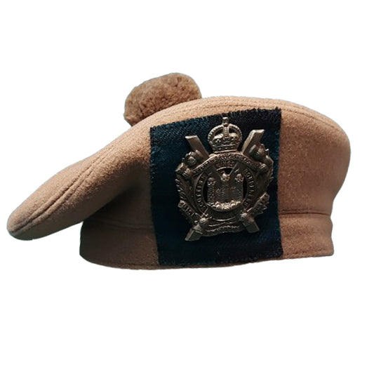 WW2 British KOSB King's Own Scottish Border Tam O'Shanter With Badge 1942