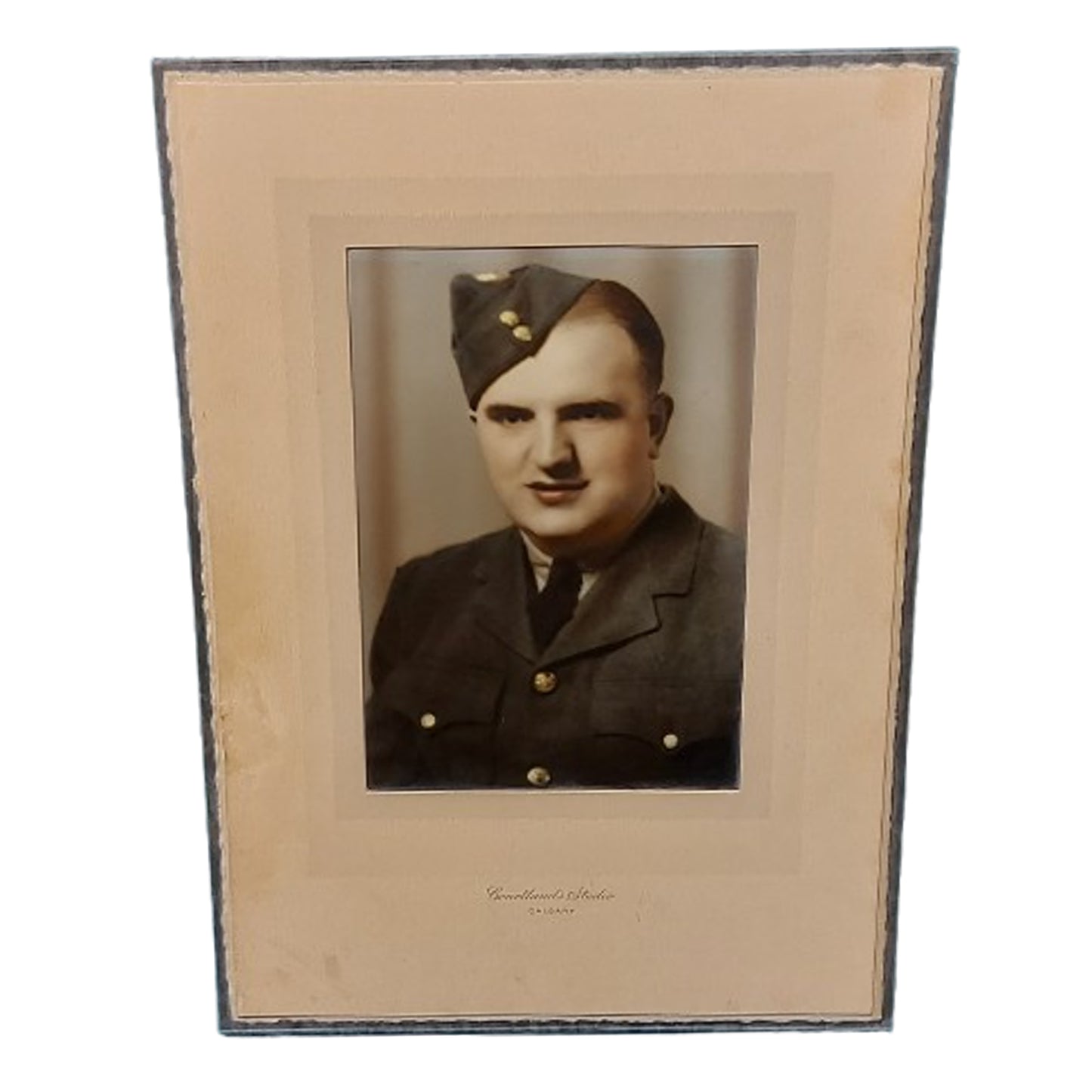 WW2 Canadian RCAF Royal Canadian air Force Color Photo In Holder