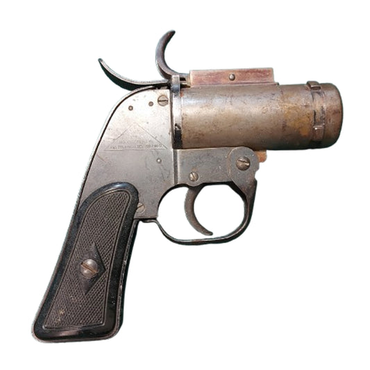 WW2 United States M8 Pyrotechnic 37mm Signal Flare Pistol Eureka Vacuum Company