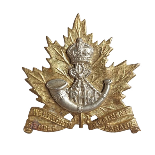 WW2 Canadian RHLI Wentworth Regiment Cap Badge