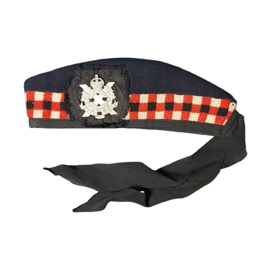 WW2 Canadian Scottish Glengarry With Badge