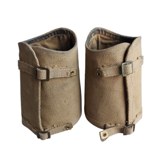 WW2 Canadian Uniform Putties C-Broad Arrow Size 3