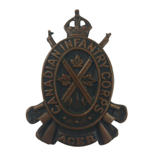 WW2 Canadian Infantry Corps Cap Badge