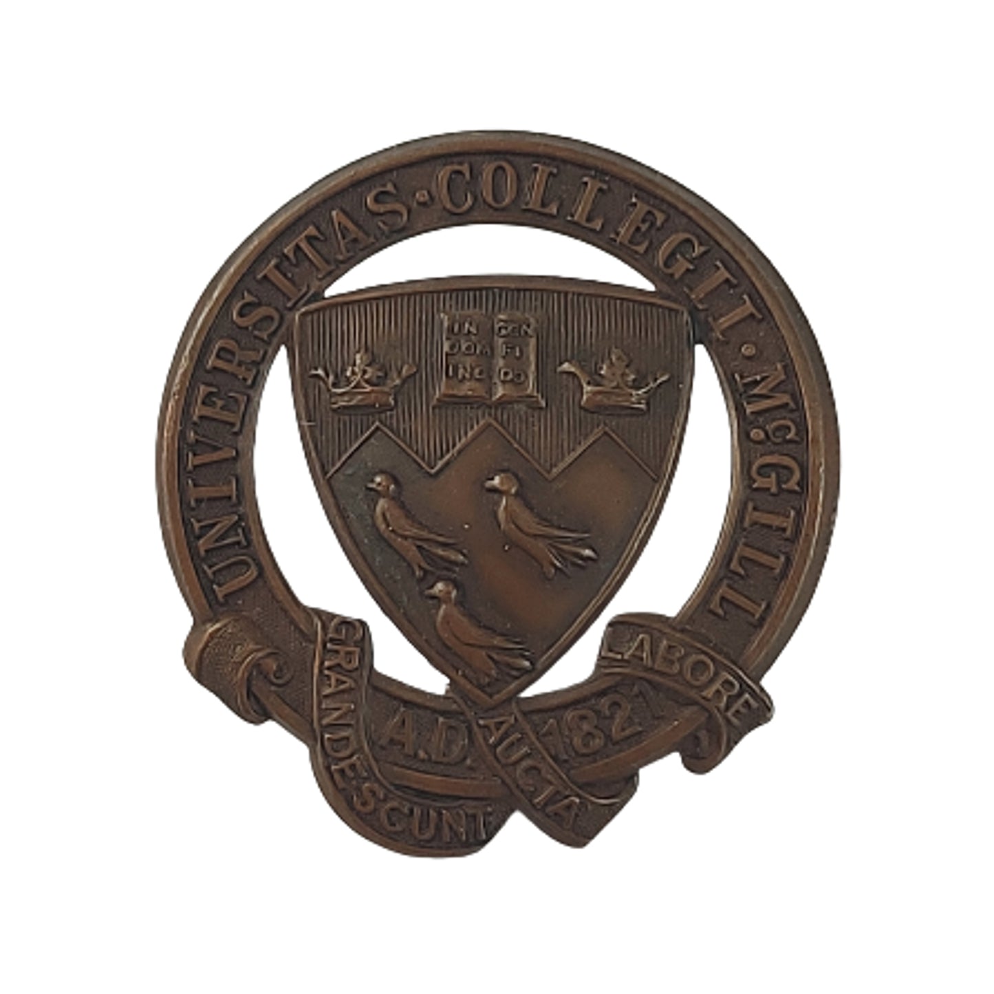 WW2 COTC McGill University Cap Badge