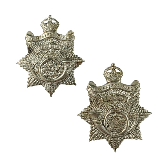 WW2 Canadian Halifax Rifles Of Canada Cap Badge Pair