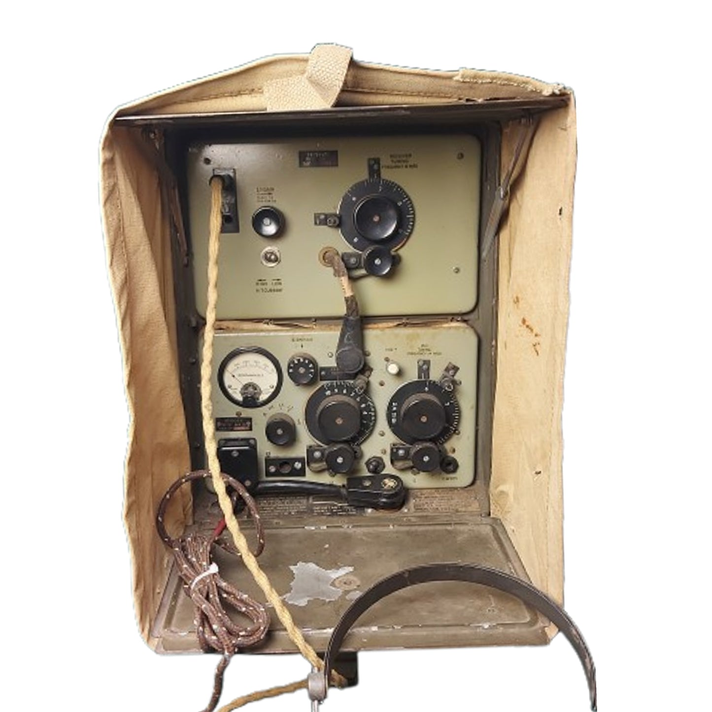 WW2 Canadian Wireless Number 18 Radio Set With Headset And Microphone