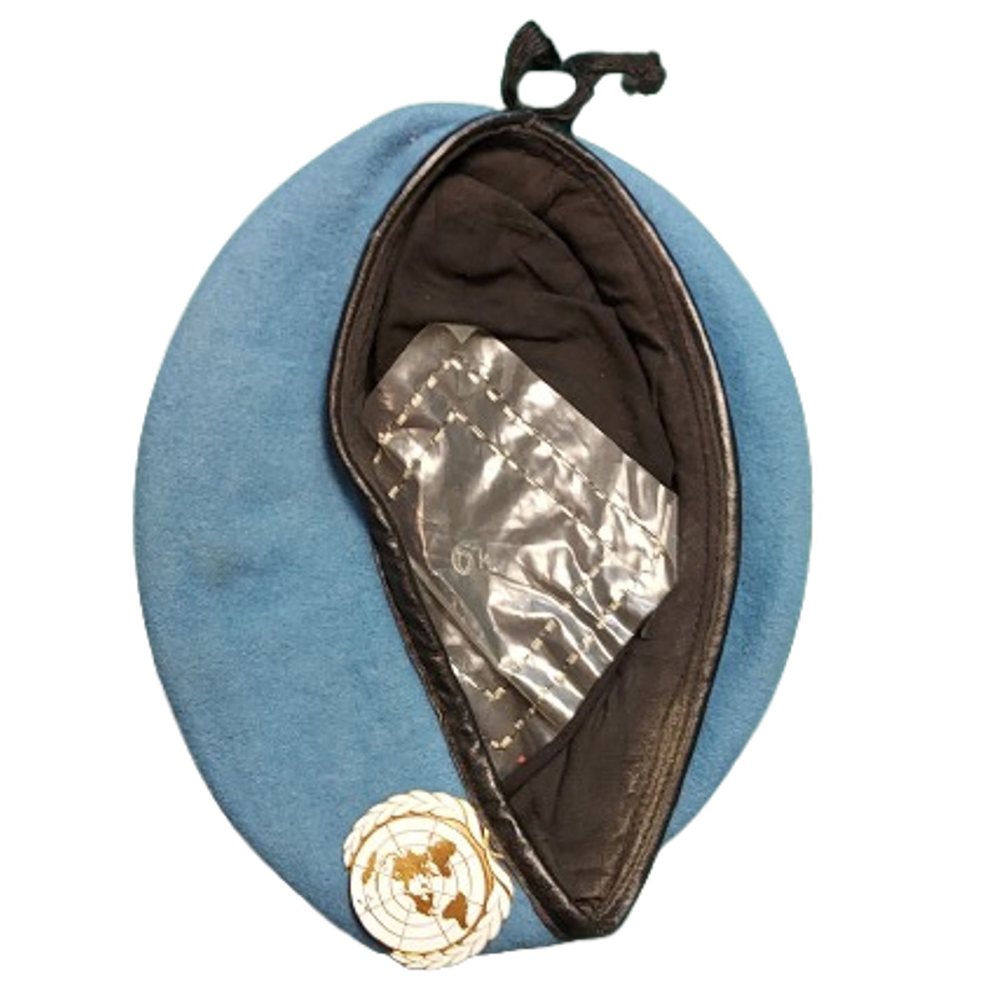 Posst-WW2 Canadian UN United Nations Beret With Badge