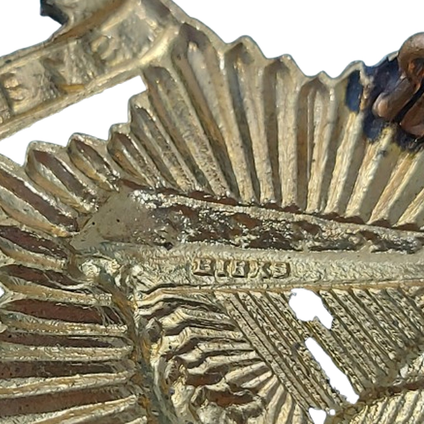 WW2 Canadian Irish Regiment of Canada Cap Badge Birks