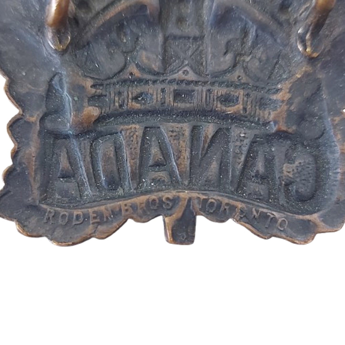 WW1 Canadian CEF General Service Cap Badge