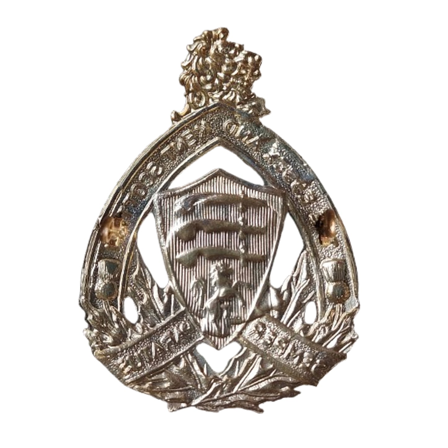 Post-WW2 Canadian Forces Essex and Kent Scottish Cap Badge