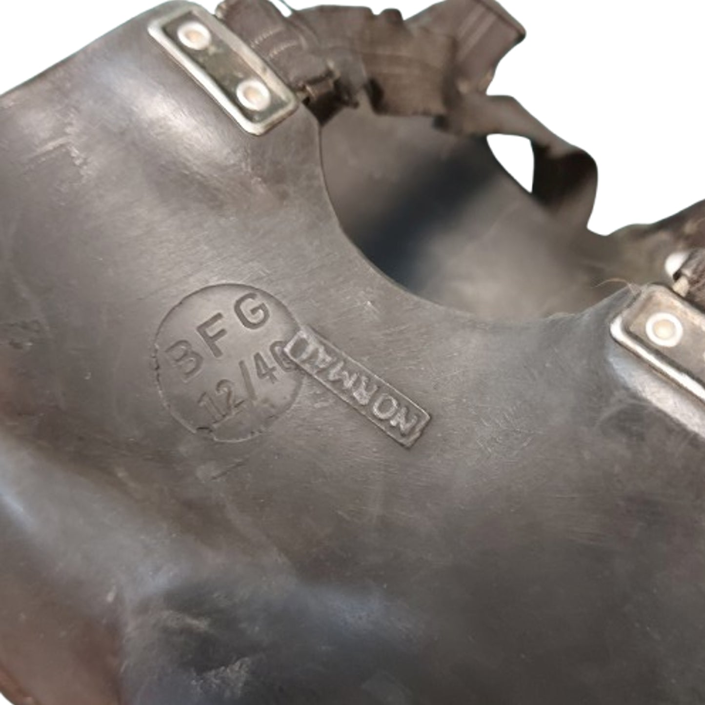 WW2 Canadian Mk.III  Gas Mask In Mk.VII Carrier 1942