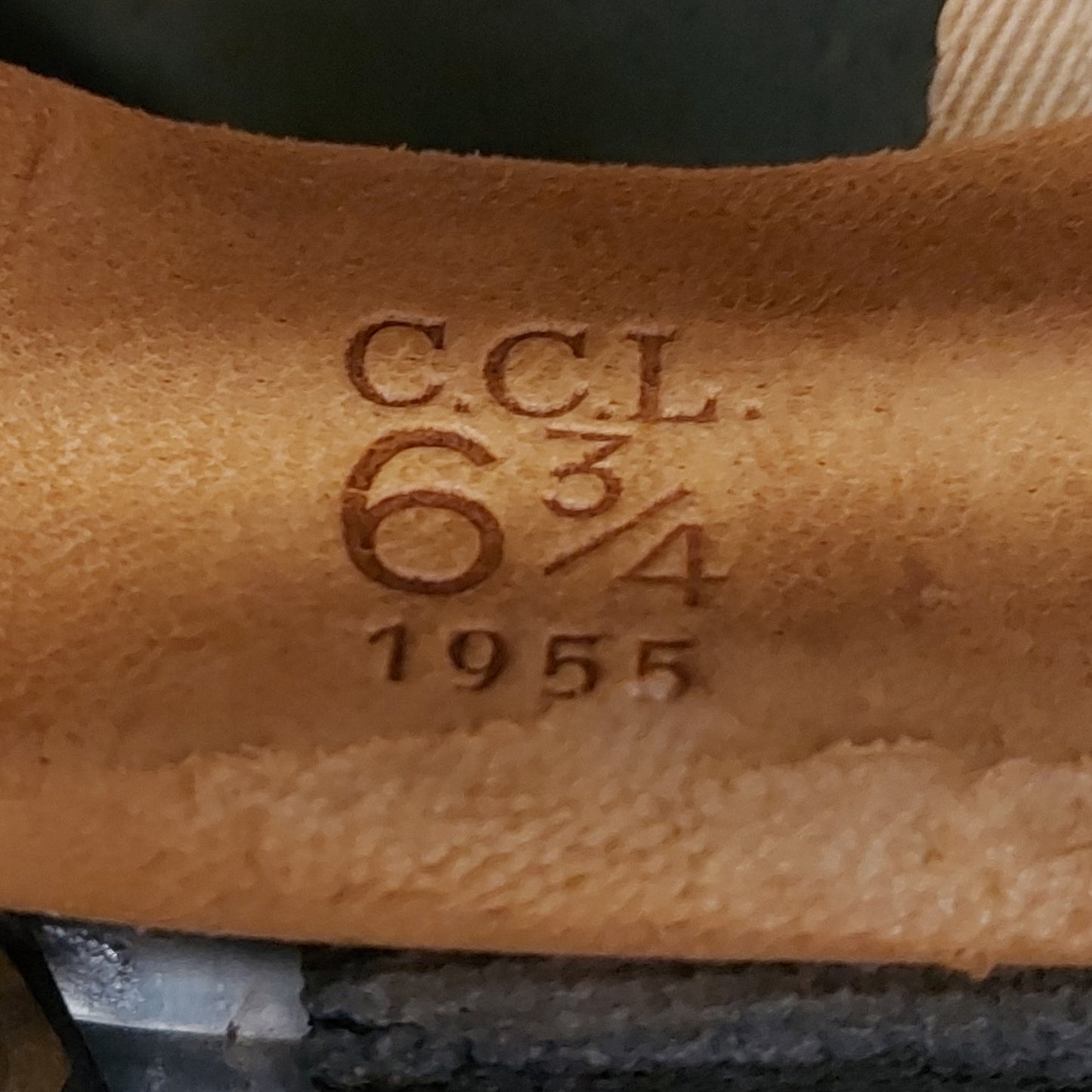 Post-WW2 Canadian Issue RCR Royal Canadian Regiment Paratrooper Helmet 1955